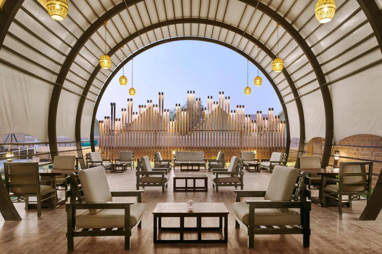 Intercontinental Riyadh By Ihg מראה חיצוני תמונה The lounge at the airport