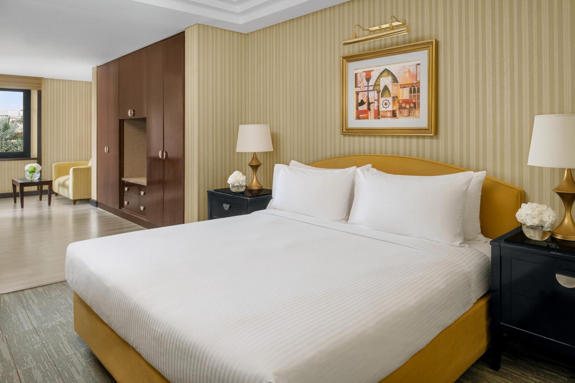 Intercontinental Riyadh By Ihg מראה חיצוני תמונה A bedroom at the hotel